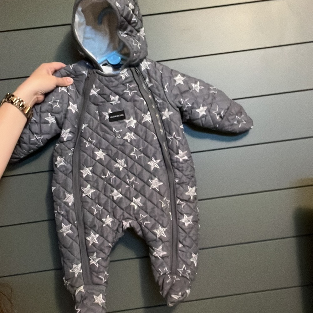 Calvin Klein Jeans footed snowsuit 3/6M - Picture 2 of 7